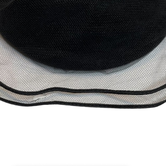 Vintage Hat With Mesh 🤍 - Picture 9 of 9
